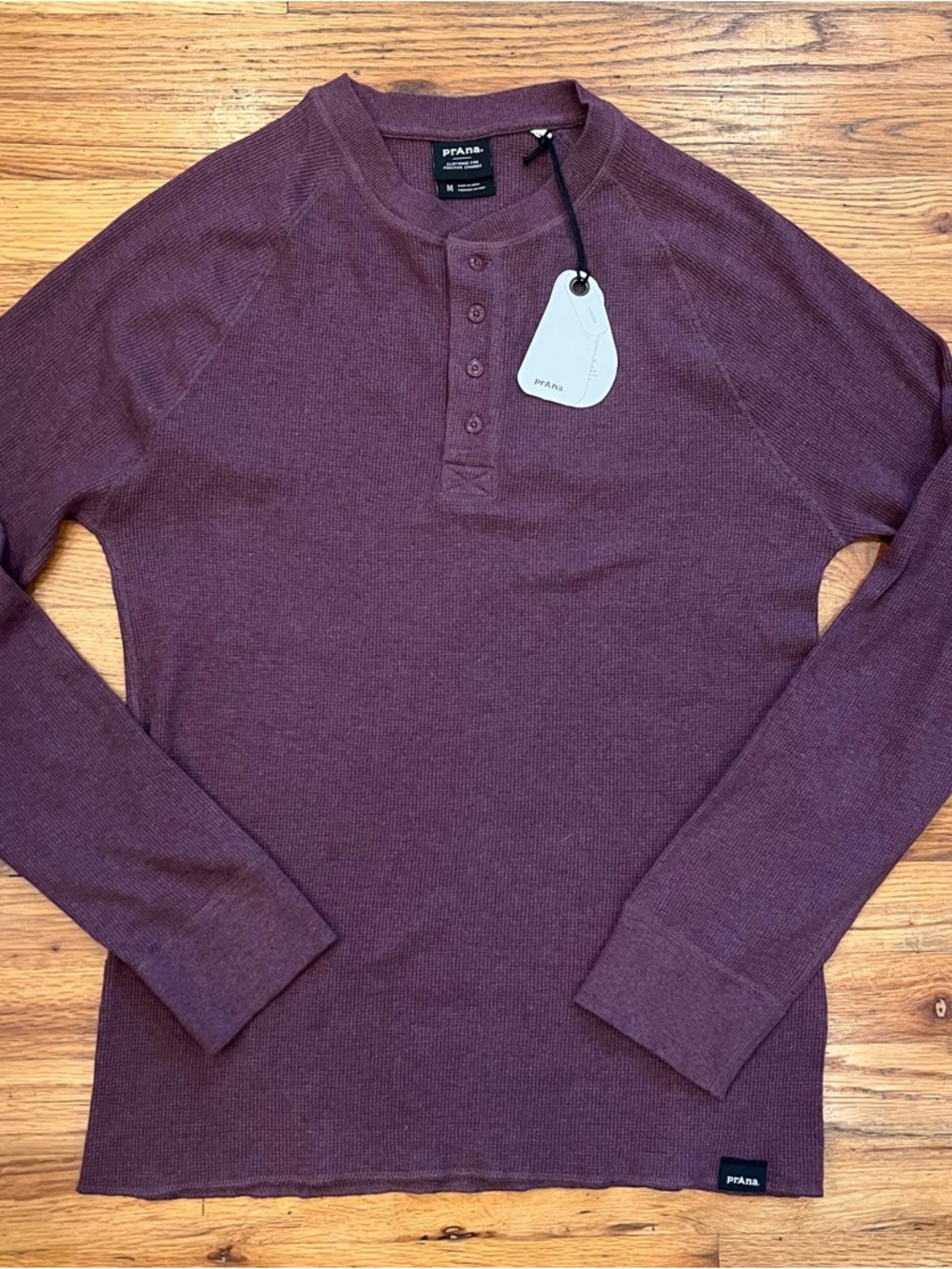 Prana Men’s Long-Sleeve Cotton Waffle Knit Maroon Plum Cotton Blend Henley M NWT